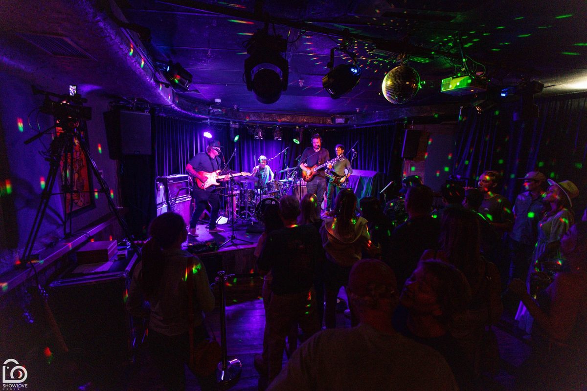 Shakedown Bar