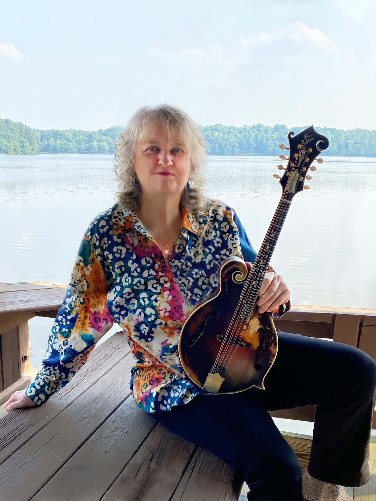 Lorraine's Coffee House & Music