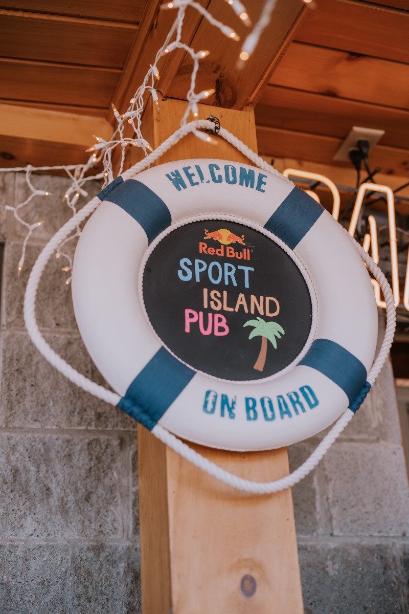 The Sport Island Pub