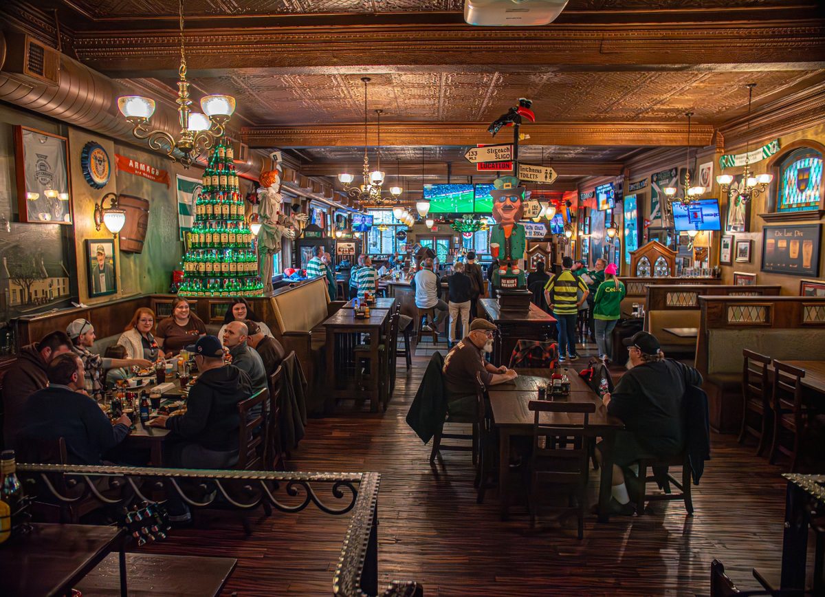 P.J. McIntyre's Irish Pub
